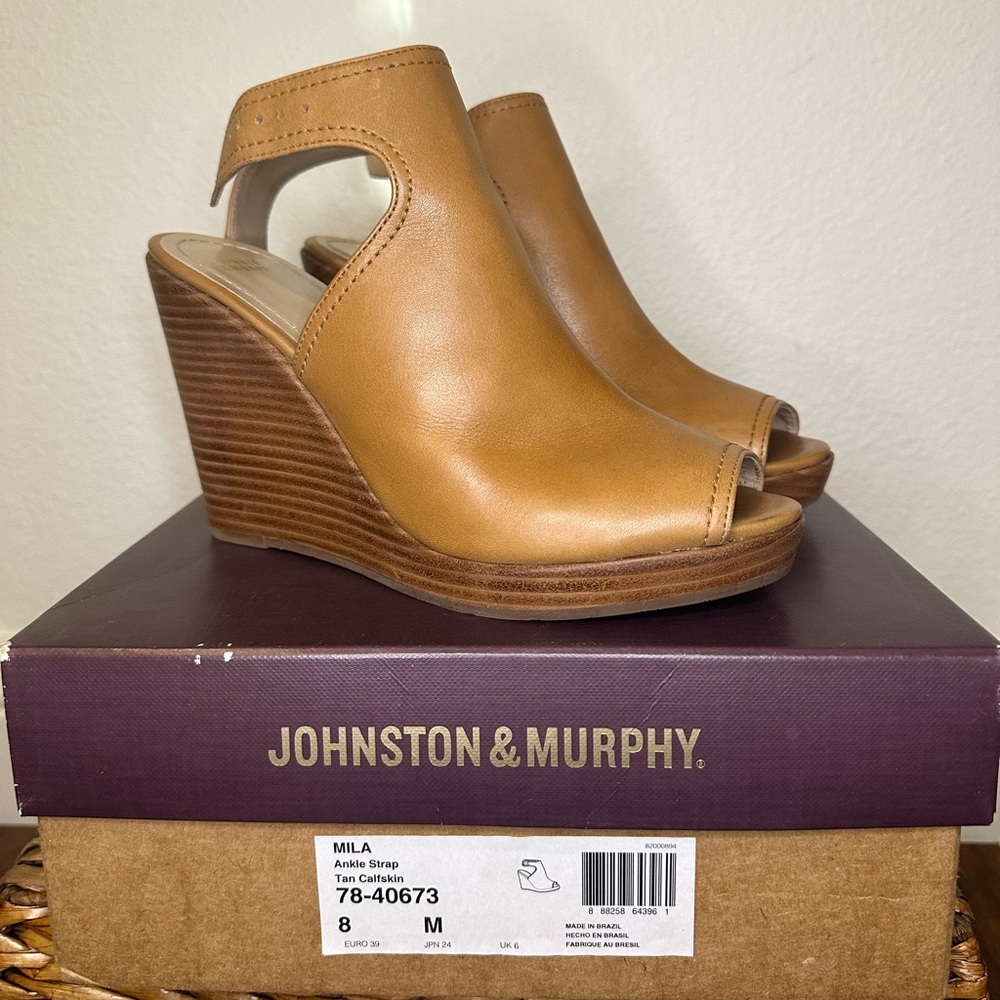 Johnston & Murphy Mila Ankle Strap Wedges Size 8